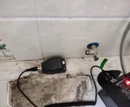 安丘屋顶漏水维修公司分享下卫生间漏水的危害及解决方法